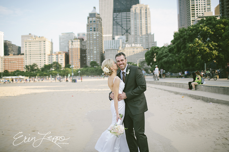 Chicago Wedding Photographer Murphy vivo restaraunt wedding engagement-37