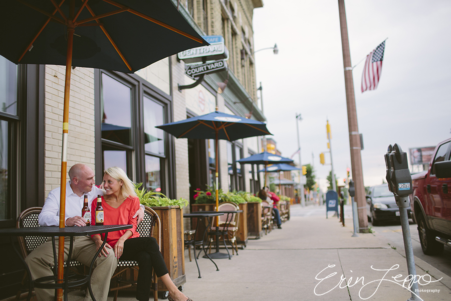 Chicago Wedding Photographer Murphy vivo restaraunt wedding engagement-49